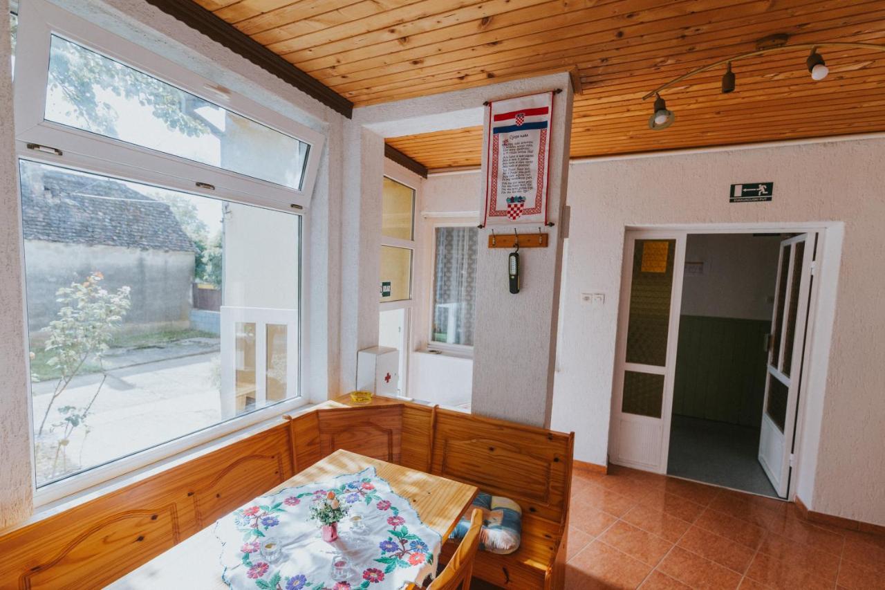 Apartman Marta I Soba Maja Gradiste Экстерьер фото