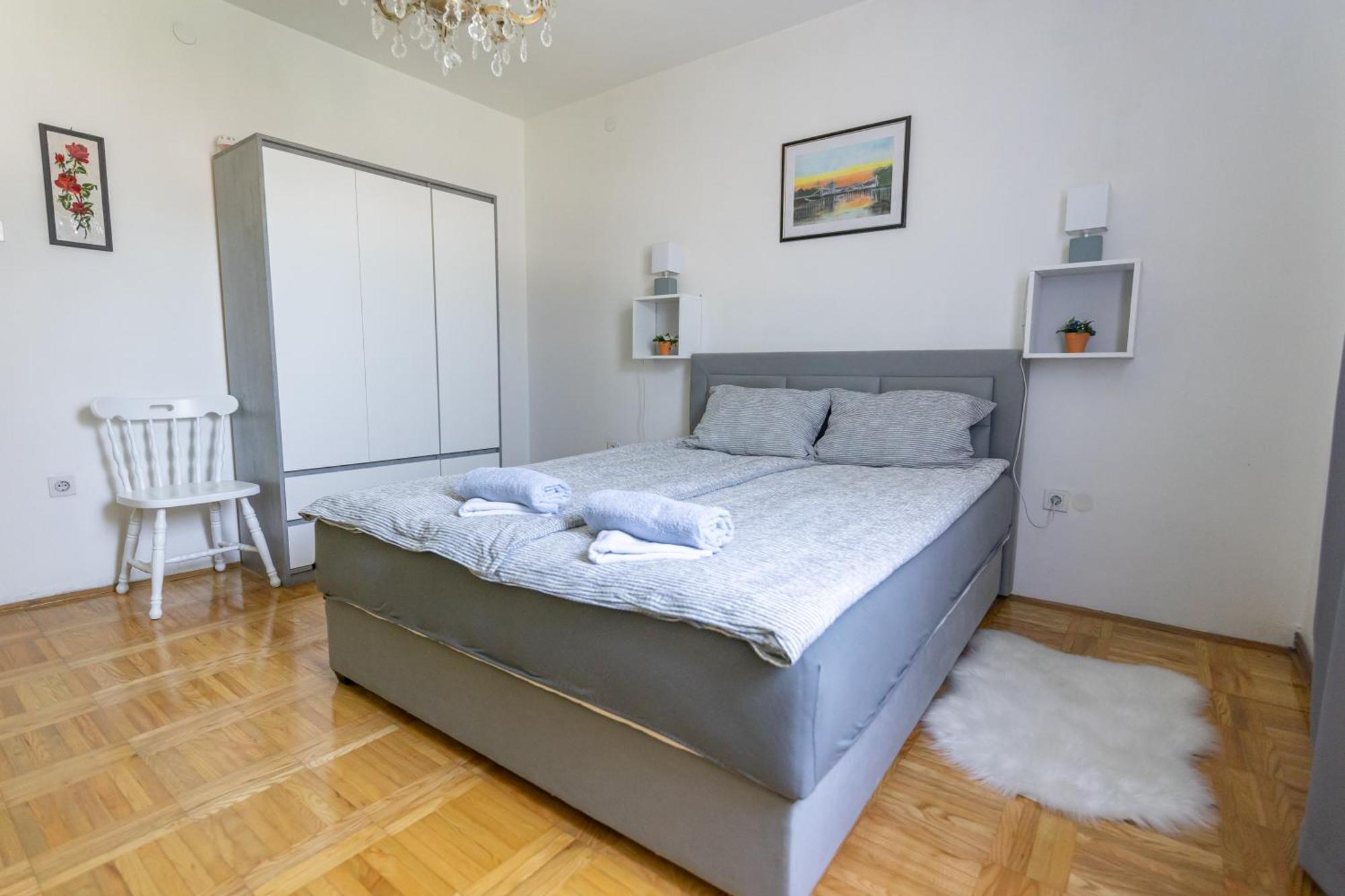 Apartman Marta I Soba Maja Gradiste Экстерьер фото